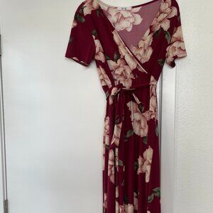 Lux & Co Floral Jersey Knit Wrap Maxi Dress in Burgundy, V-Neck, Short Sleeve, S
